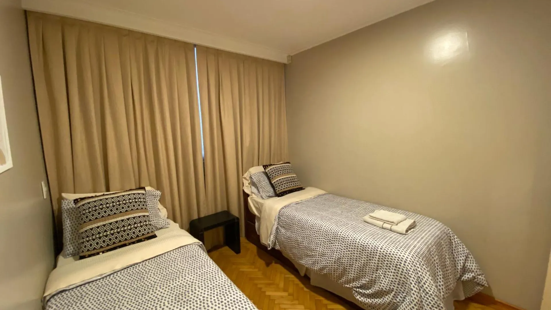 Apartamento Excelente Ubicacion, Cerca Aristides, Cochera Gratis Mendoza Argentina